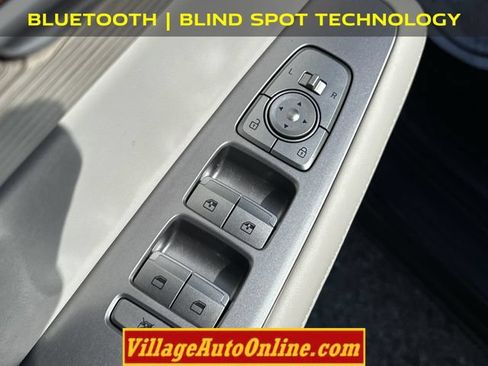 Used 2022 Hyundai Palisade SEL w/ Premium Package AWD/4WD image 11