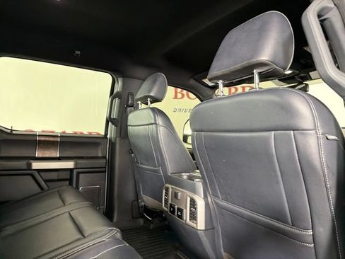 Certified 2022 Ford F250 Lariat w/ Lariat Ultimate Package AWD/4WD image 19