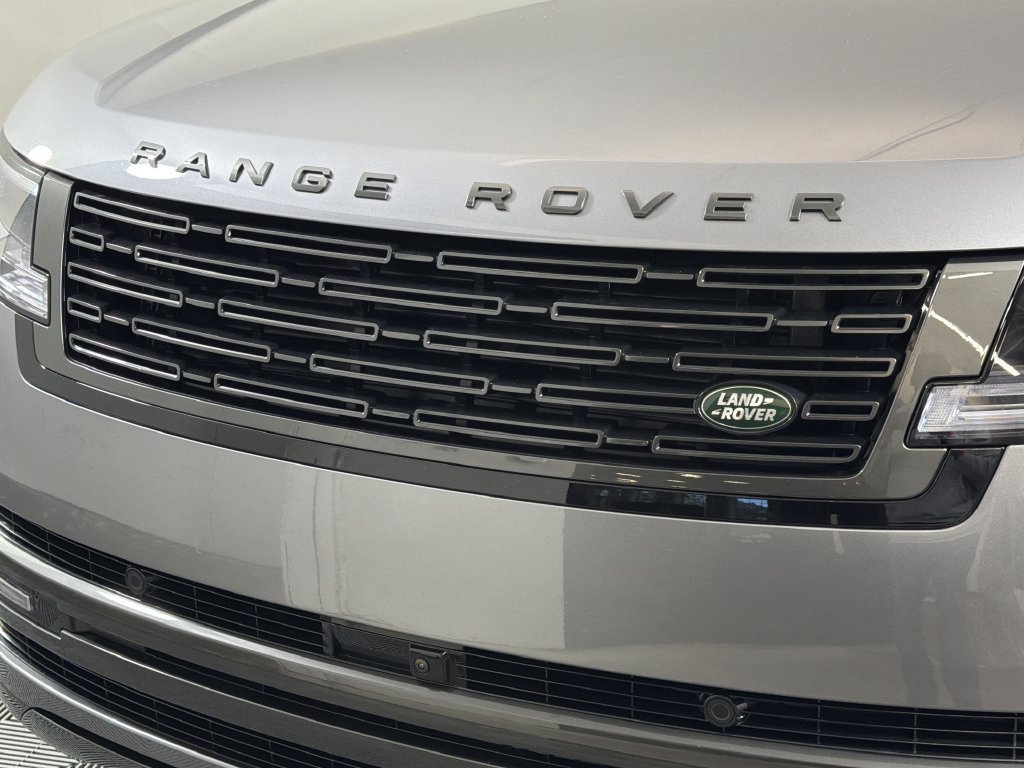 New 2027 Land Rover Range Rover Long Wheelbase Autobiography AWD/4WD image 15