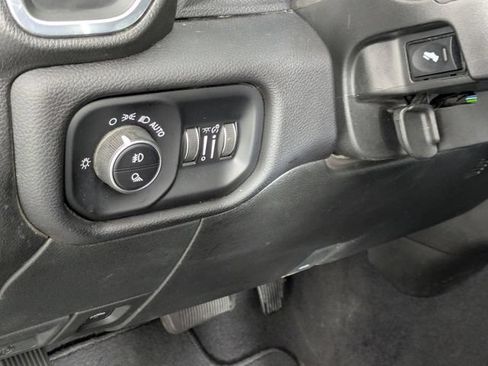 Used 2024 RAM 2500 Laramie AWD/4WD image 14