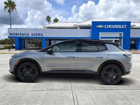 New 2026 Chevrolet Equinox EV RS image 4