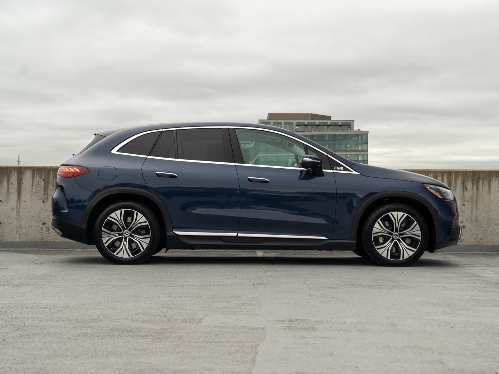Certified 2023 Mercedes-Benz EQE 350+ 4MATIC SUV image 7