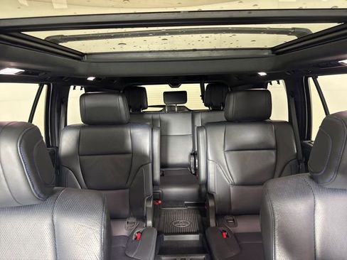 Used 2024 Toyota Sequoia Platinum image 14