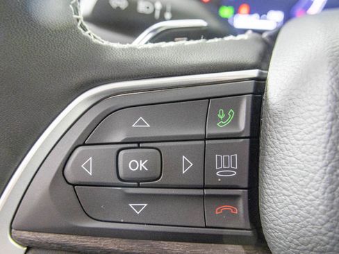 New 2026 Jeep Grand Cherokee Altitude image 33