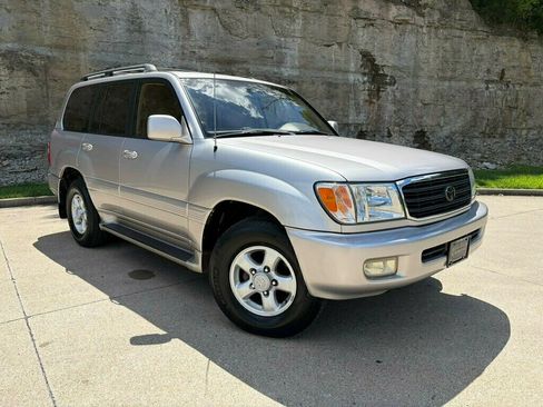 Used 2000 Toyota Land Cruiser AWD/4WD image 12