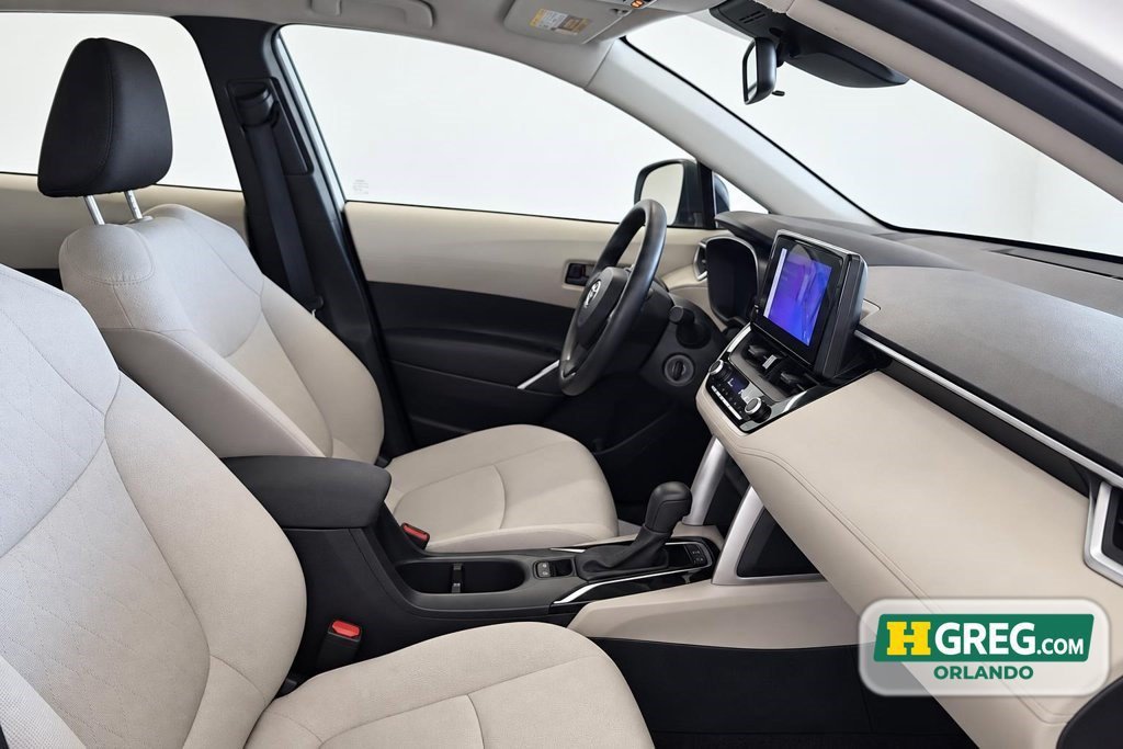Used 2023 Toyota Corolla Cross L FWD image 10