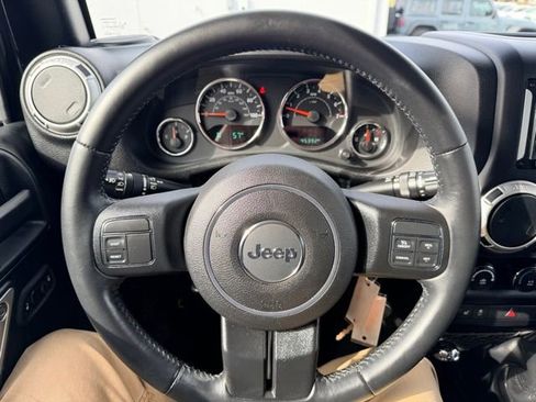 Used 2016 Jeep Wrangler Sahara w/ Trailer Tow Group AWD/4WD image 6