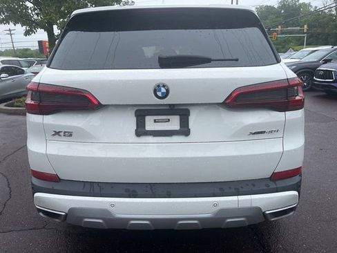 Used 2019 BMW X5 xDrive40i w/ Luxury Seating Package AWD/4WD image 4