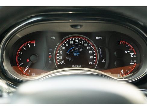 Used 2023 Dodge Durango SXT AWD/4WD image 8