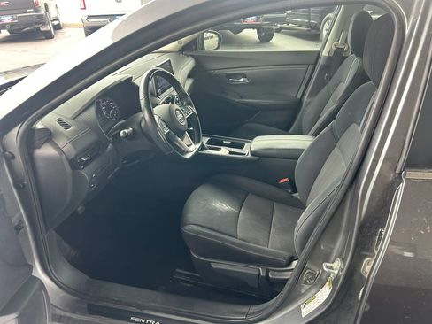 Used 2022 Nissan Sentra SV w/ Trunk Package FWD image 14