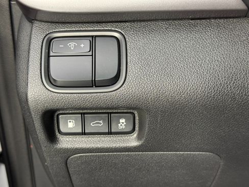 Used 2017 Kia Optima LX w/ Value Package image 16