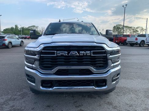 Used 2025 RAM 2500 Big Horn AWD/4WD image 15