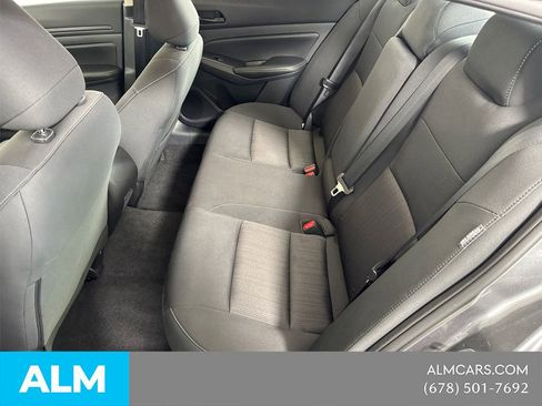 Used 2025 Nissan Altima 2.5 SV FWD image 24
