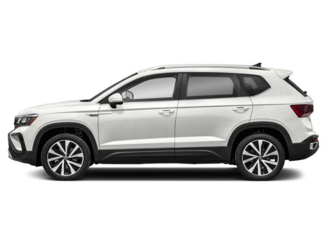 Used 2023 Volkswagen Taos SE w/ Panoramic Sunroof Package AWD/4WD image 3