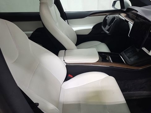 Used 2022 Tesla Model X AWD/4WD image 7