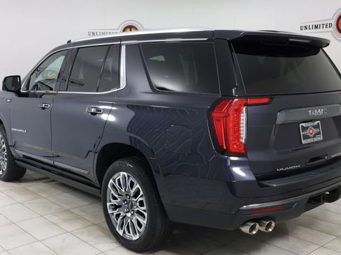 Used 2023 GMC Yukon Denali Ultimate w/ LPO, Floor Liner Package AWD/4WD image 4