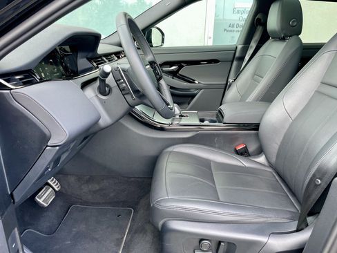Certified 2025 Land Rover Range Rover Evoque Dynamic SE AWD/4WD image 14