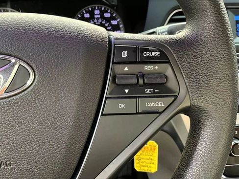 Used 2015 Hyundai Sonata SE FWD image 19