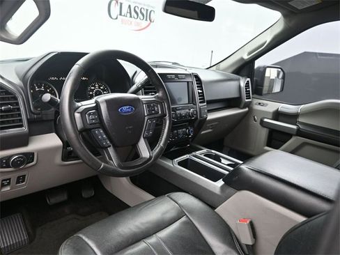 Used 2017 Ford F150 XLT w/ Equipment Group 302A Luxury image 11