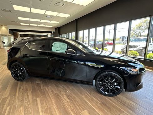 New 2026 MAZDA MAZDA3 Carbon AWD/4WD image 9