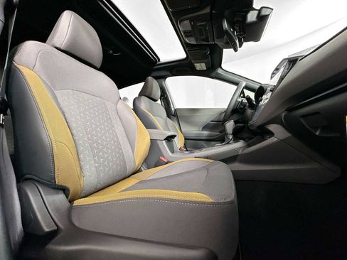 Certified 2025 Subaru Crosstrek 2.5i Sport w/ Crosstrek Mirror Package image 25