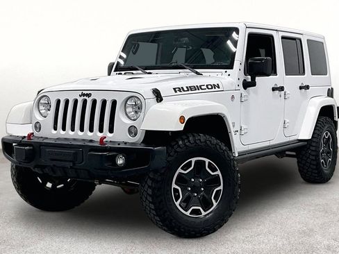 Used 2015 Jeep Wrangler Unlimited Rubicon AWD/4WD image 13
