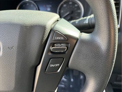 Used 2022 Nissan Frontier SV image 22