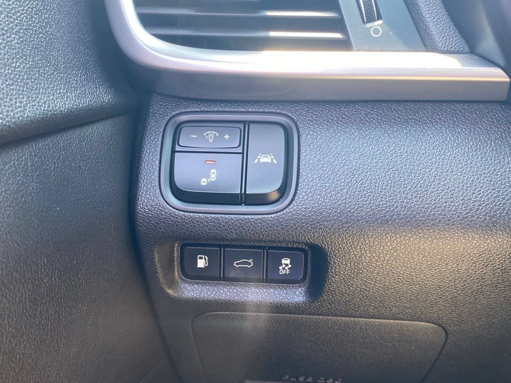 Used 2020 Kia Optima EX FWD image 27