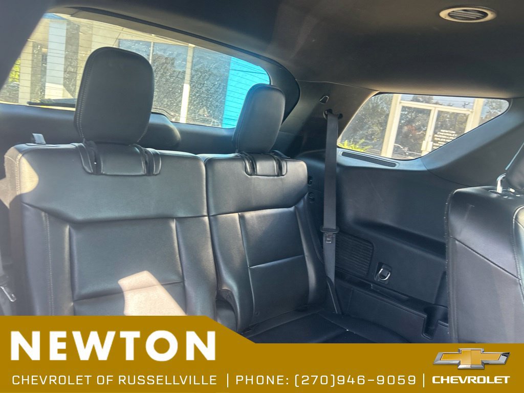 Used 2020 Ford Explorer XLT w/ Equipment Group 202A AWD/4WD image 10