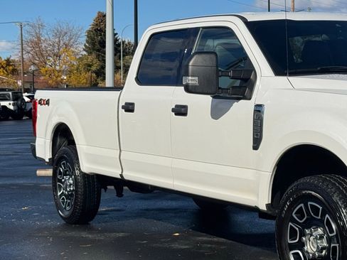 Used 2020 Ford F350 XLT AWD/4WD image 5