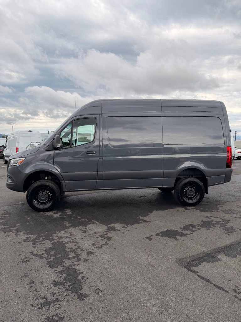 New 2026 Mercedes-Benz Sprinter 2500 image 3