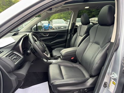 Used 2024 Subaru Ascent Limited w/ Technology Package AWD/4WD image 12