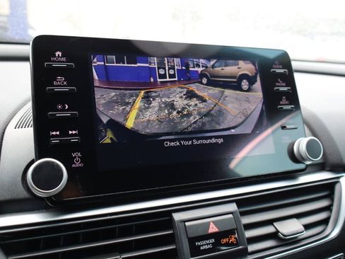 Used 2021 Honda Accord Sport image 16