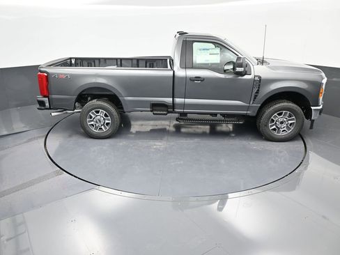 New 2025 Ford F350 XLT image 42