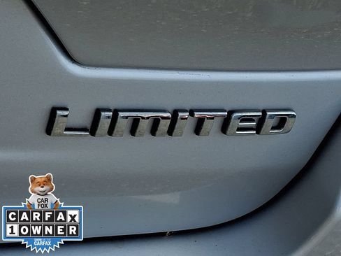 Used 2023 Jeep Grand Cherokee Limited w/ Luxury Tech Group II AWD/4WD image 30
