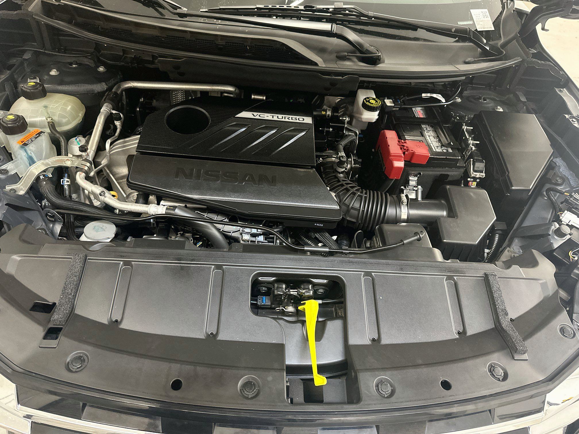 Used 2025 Nissan Rogue SV AWD/4WD image 34