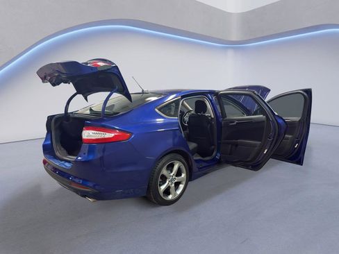 Used 2013 Ford Fusion SE FWD image 12