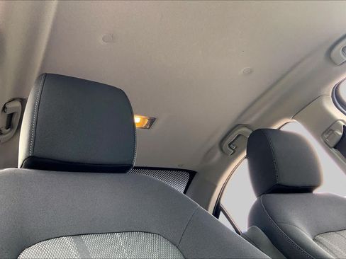 Used 2019 Chevrolet Sonic LT FWD image 13