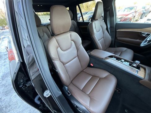 Certified 2024 Volvo XC90 T8 Plus w/ Protection Package image 26