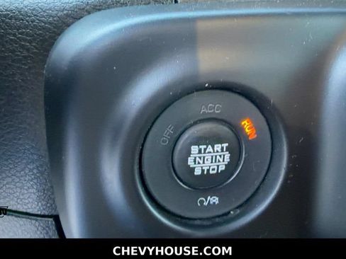 Used 2020 Jeep Wrangler Unlimited Sport AWD/4WD image 30