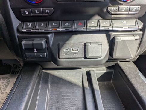 Used 2023 Chevrolet Silverado 2500 LTZ w/ LTZ Premium Package image 28