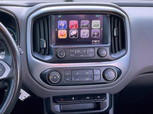 Used 2017 Chevrolet Colorado LT image 8