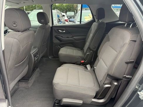 Used 2019 Chevrolet Traverse LT AWD/4WD image 16