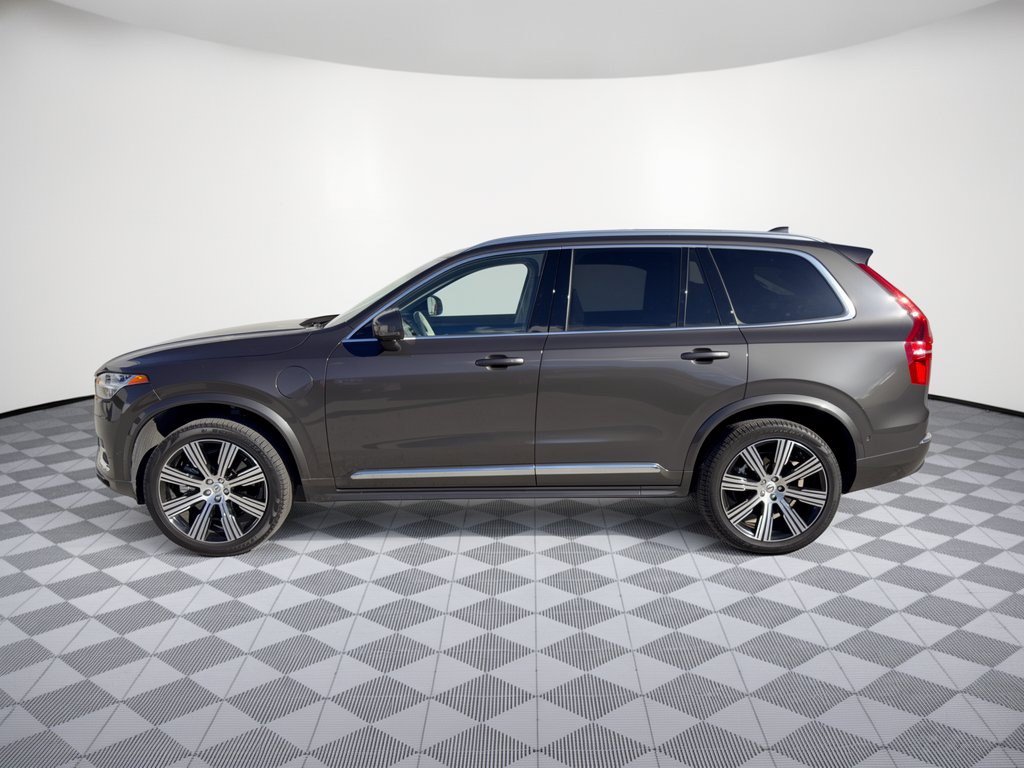 Certified 2025 Volvo XC90 T8 Ultra w/ Lounge Package AWD/4WD image 2