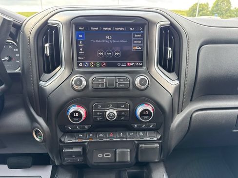 Used 2020 GMC Sierra 1500 AT4 w/ AT4 Premium Package AWD/4WD image 3