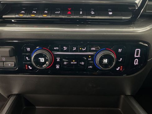 Used 2025 Chevrolet Silverado 1500 High Country w/ Z71 Off-Road Package image 17