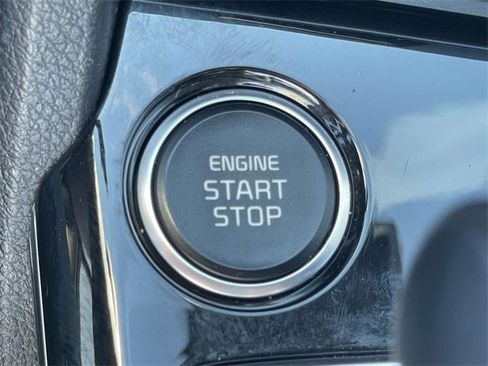 Used 2023 Kia Sportage EX image 24