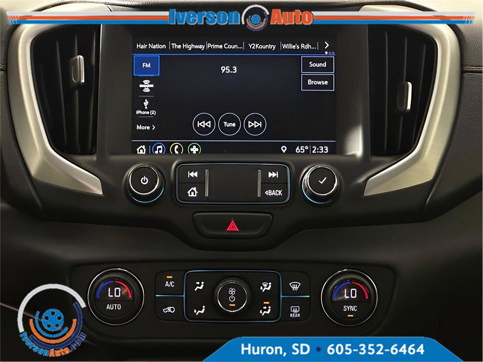 Used 2019 GMC Terrain SLT AWD/4WD image 26