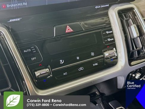 Used 2022 Kia Sorento SX Prestige image 19