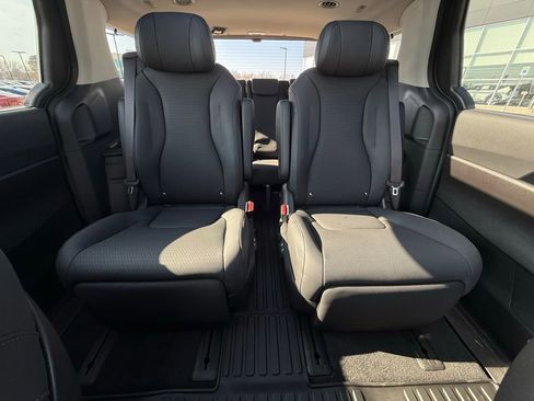 New 2026 Kia Carnival SX Prestige image 31